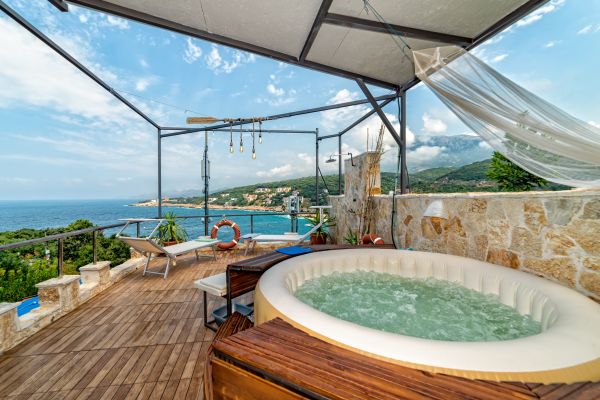 Cost of Spa Deck Construction in Chesterfield
